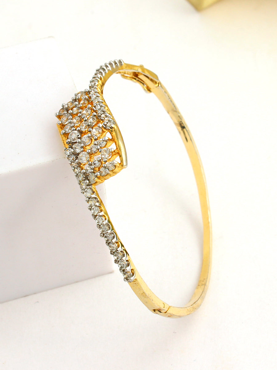 Sania Bracelet-White