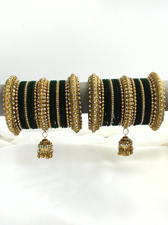 Mahika Bangle Set / Stack- Green
 