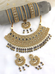 Meenaz Necklace Set