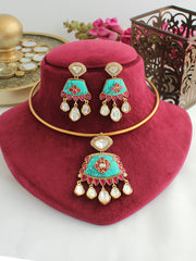 Vamika Hasli Necklace Set