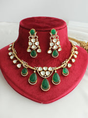 Tishya Necklace Set