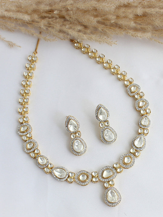 Tavishi Necklace Set-White