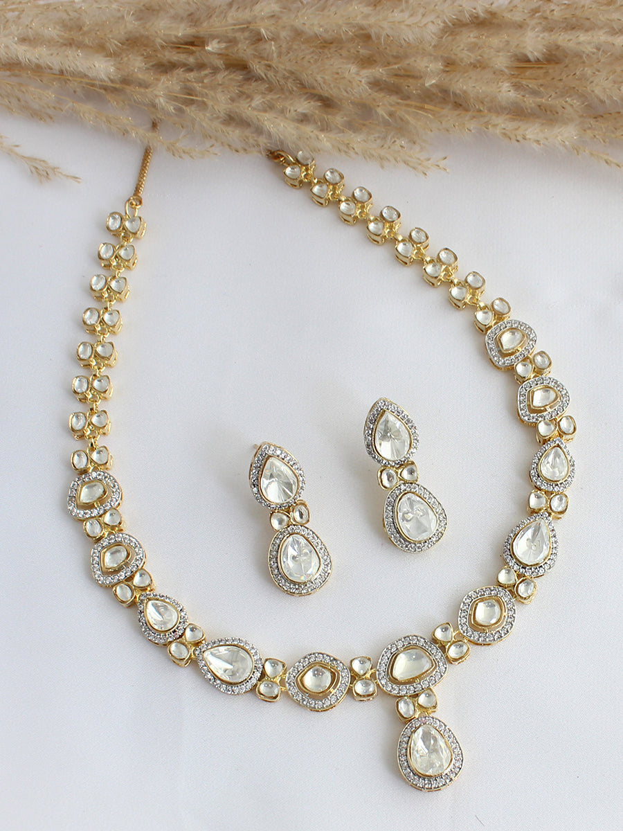 Tavishi Necklace Set-White