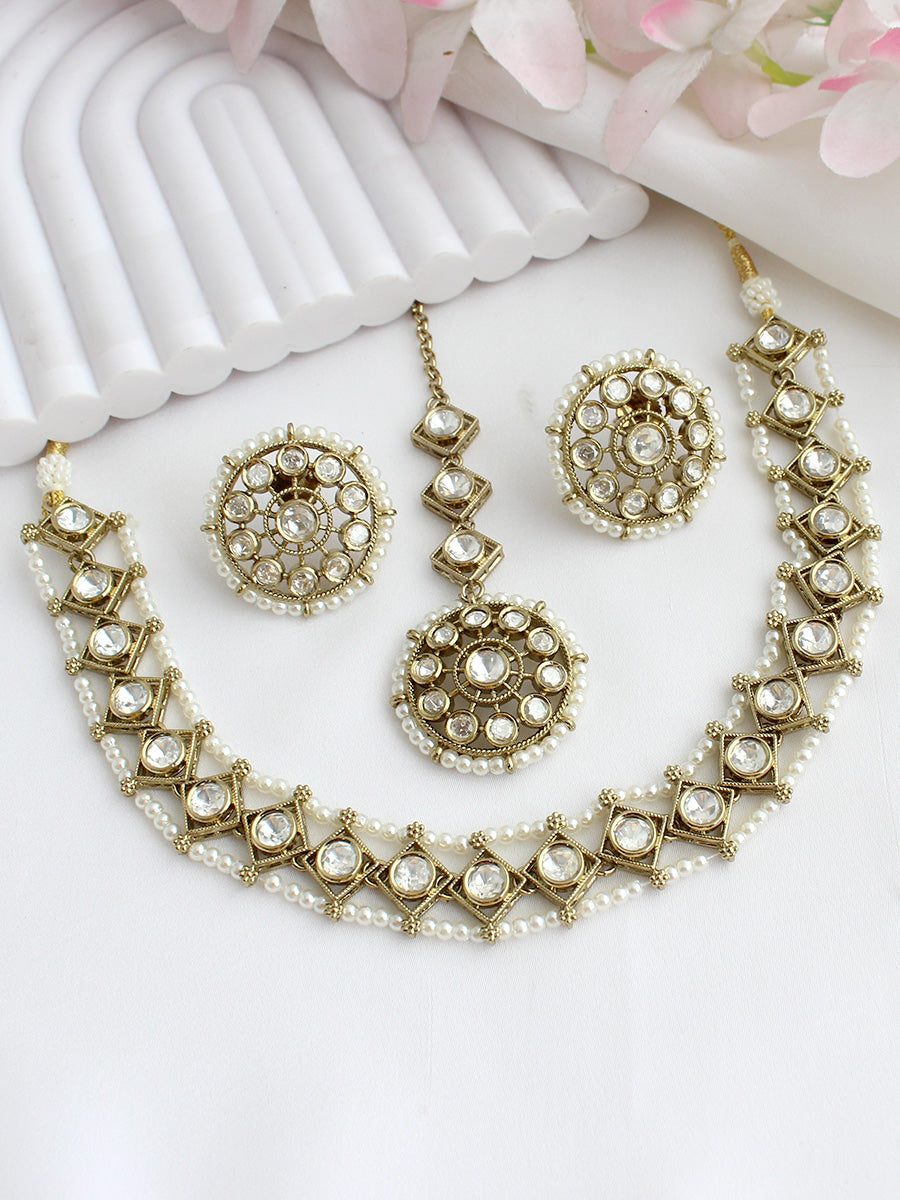 Vihani Choker Necklace set