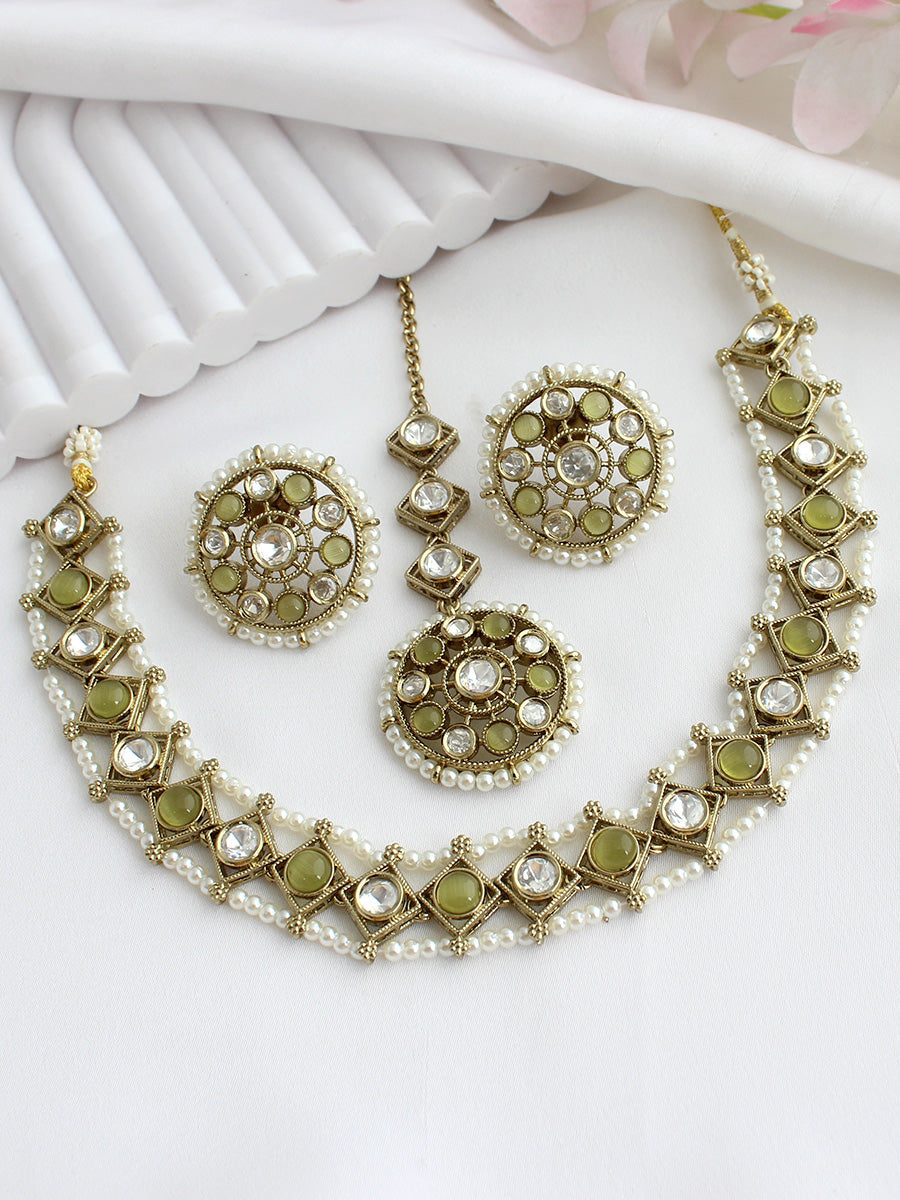Vihani Choker Necklace set