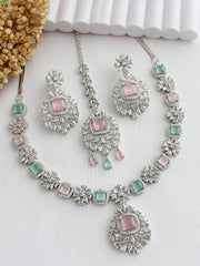 Aania Necklace Set